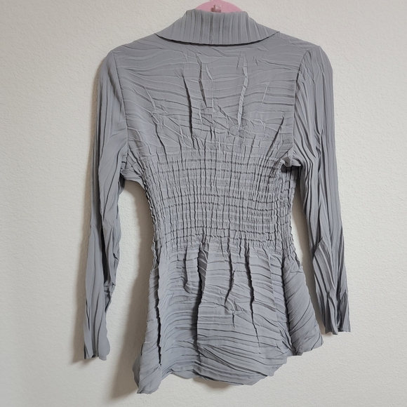 Babette - Art to Wear - Gray Combo Pleat Snap Front Jacket - Picture 2 of 5